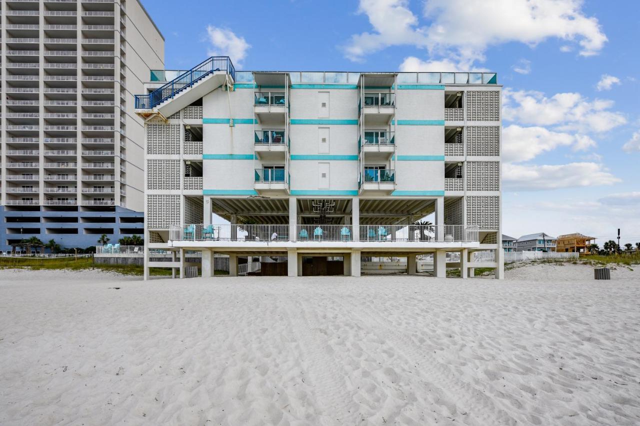 Fontainebleau Terrace #400 By Book That Holiday home *