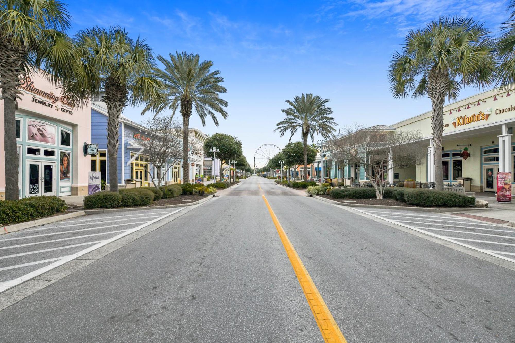 Fontainebleau Terrace #400 By Book That Panama City Beach